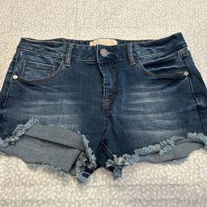 Cafe Denim size 7/8 premium jean shorts distressed frayed good condition